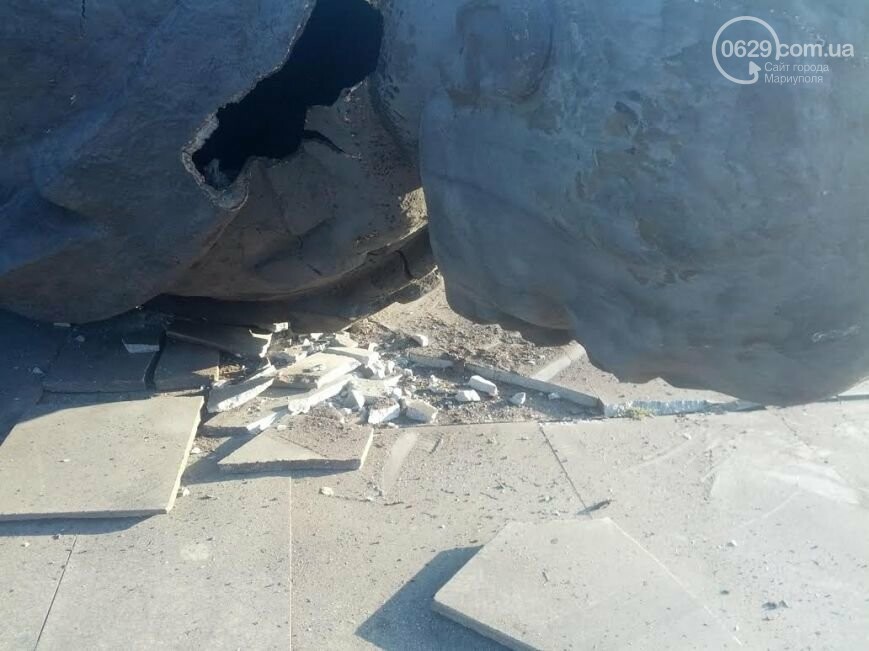Мариуполь остался без главного Ленина Мариуполь остался без главного Ленина