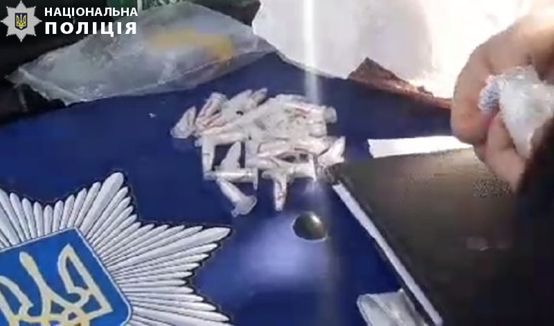  16-������� ����������� ����� ������ ���������� ���� 