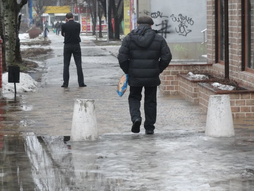 Фотопятница: «Они дали нам жизнь, построили города, в которых мы живем. Чем мы им ответили?». (фото) - фото 1