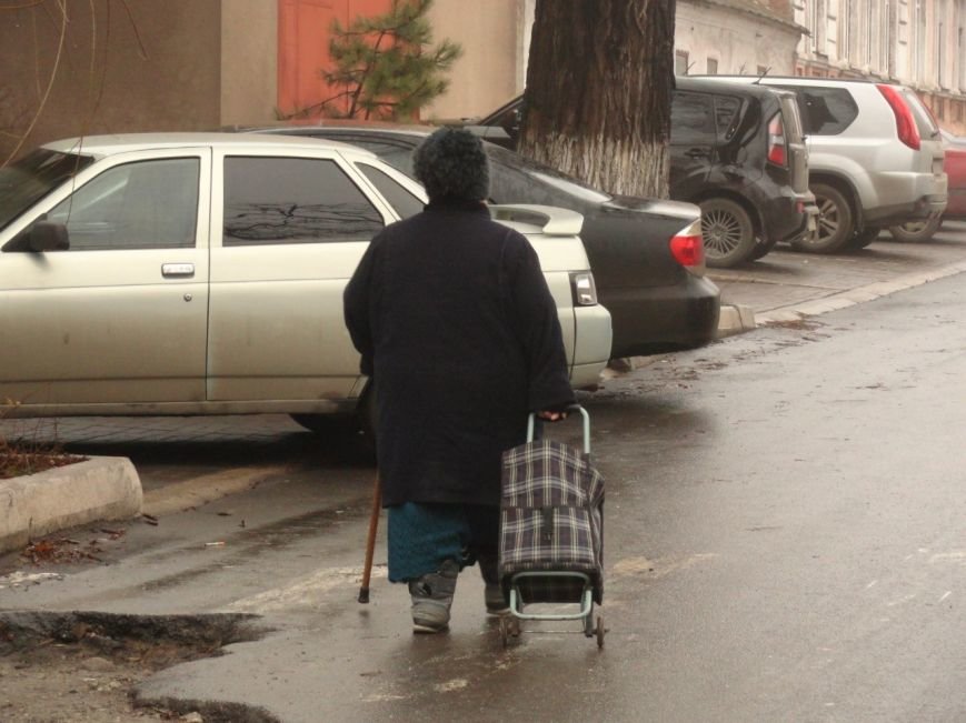 Фотопятница: «Они дали нам жизнь, построили города, в которых мы живем. Чем мы им ответили?». (фото) - фото 1