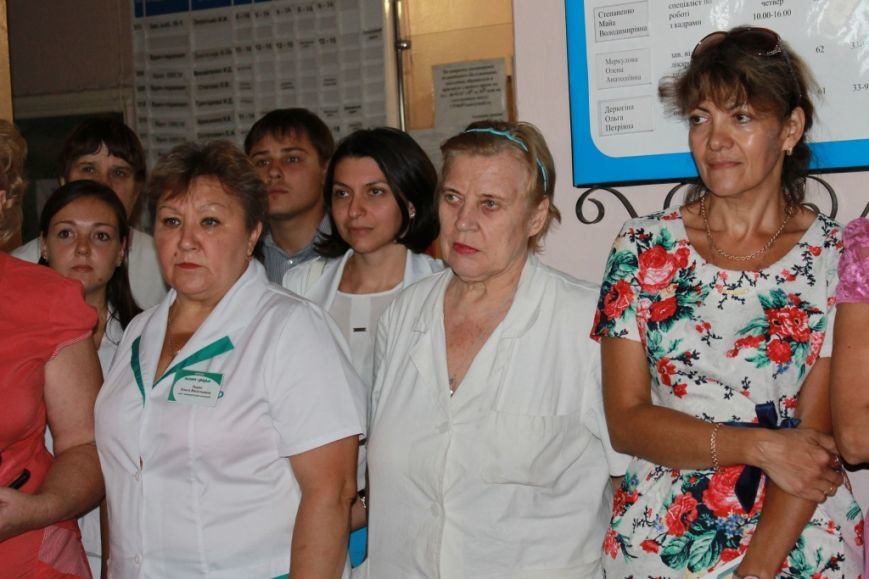 В поликлинике горбольницы №5 открылся аптечный пункт «Азовфарм» (фото) - фото 1