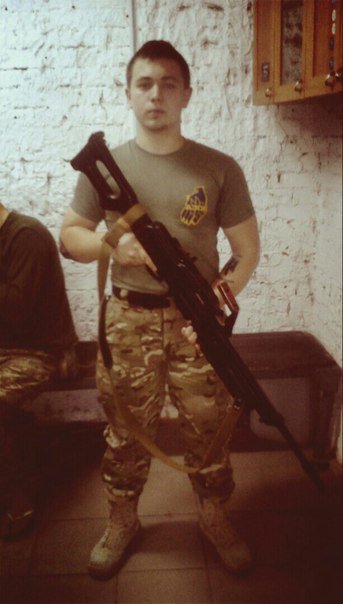 Схваченный в Мариуполе сепаратистами «киевский провокатор» теперь работает инструктором на «Атеке» (ФОТО) (фото) - фото 1