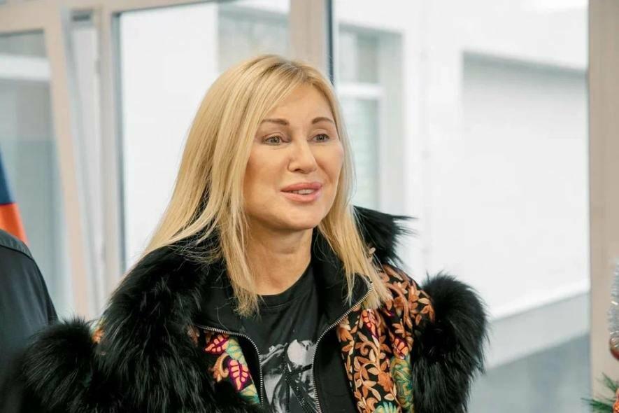 Віка Циганова подарувала дітям у Маріуполі свій старий одяг, - ФОТО ...