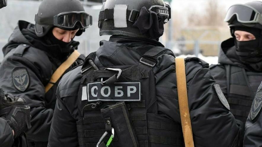 На Донеччину прибув спецпідрозділ СОБР, щоб придушувати бунти російських вояк