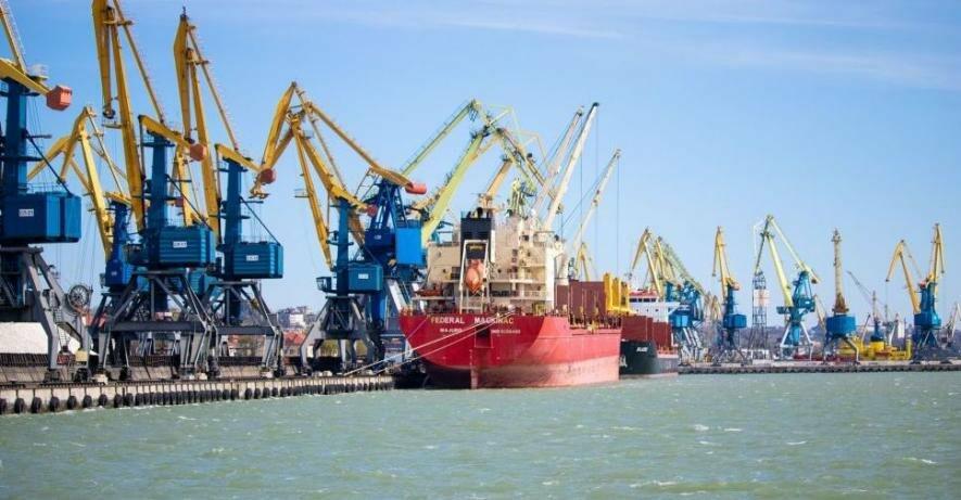Окупанти хочуть запустити пасажирські суда з Маріуполя до Криму та Новоросійську