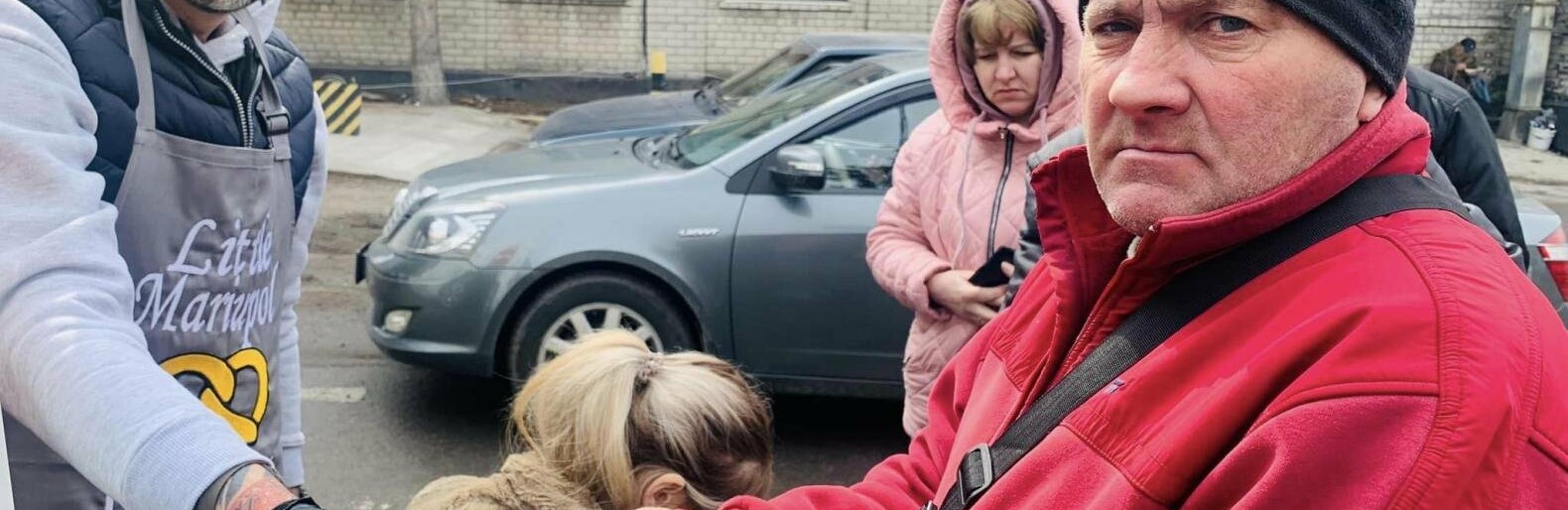Переселенці з Маріуполя відкрили у Дніпрі благодійну кухню, - ФОТО
