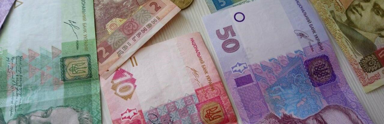 Скільки заробляють чиновники маріупольського муніципалітету. Хочете про це дізнатись? -  ОПИТУВАННЯ
