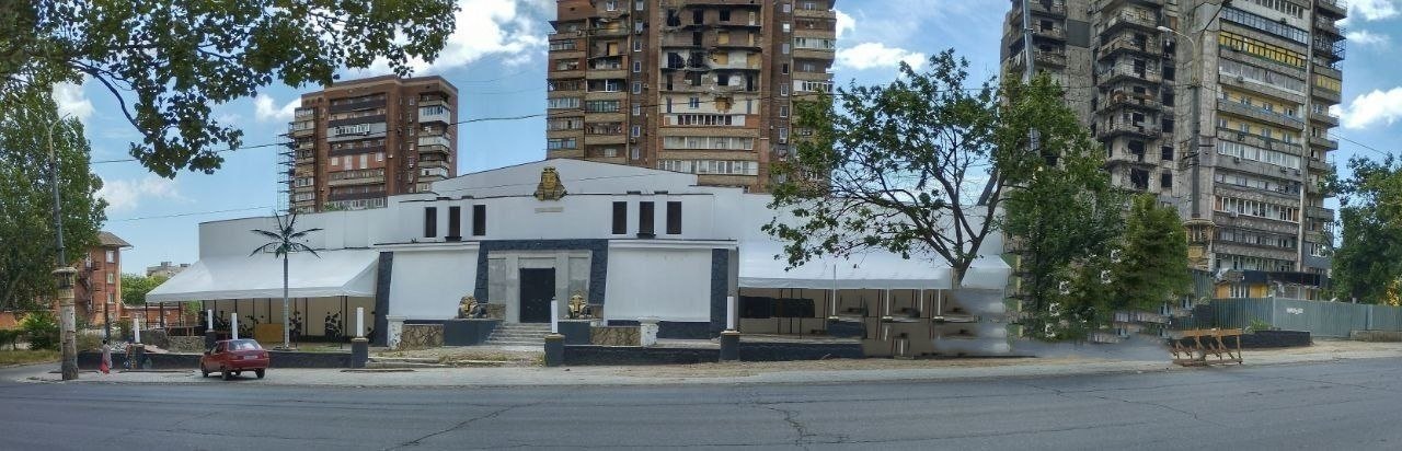 Окупанти відремонтували колишній нічний клуб 