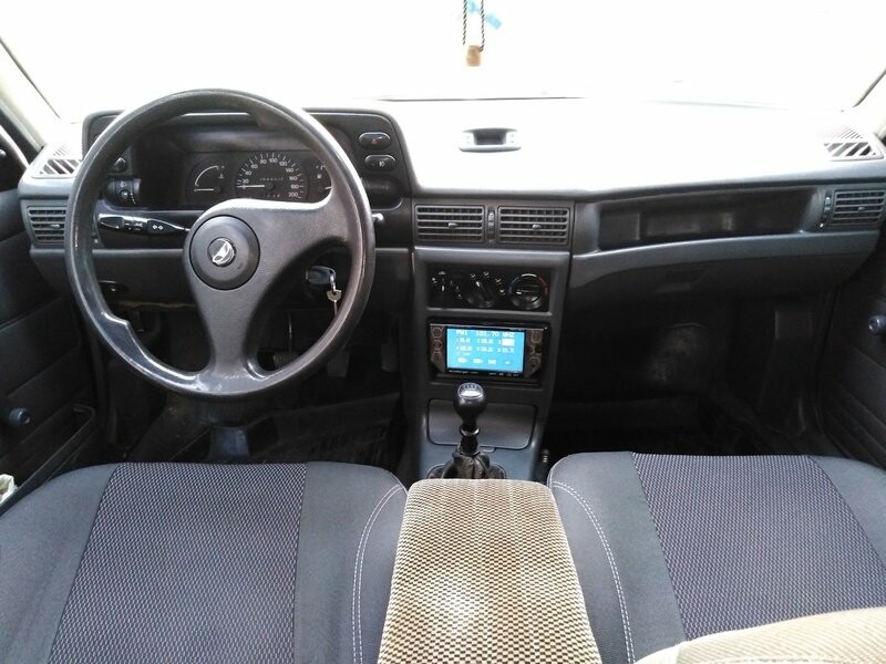 Daewoo nexia салон