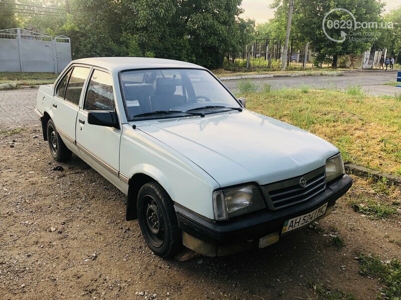 Opel ascona 1986
