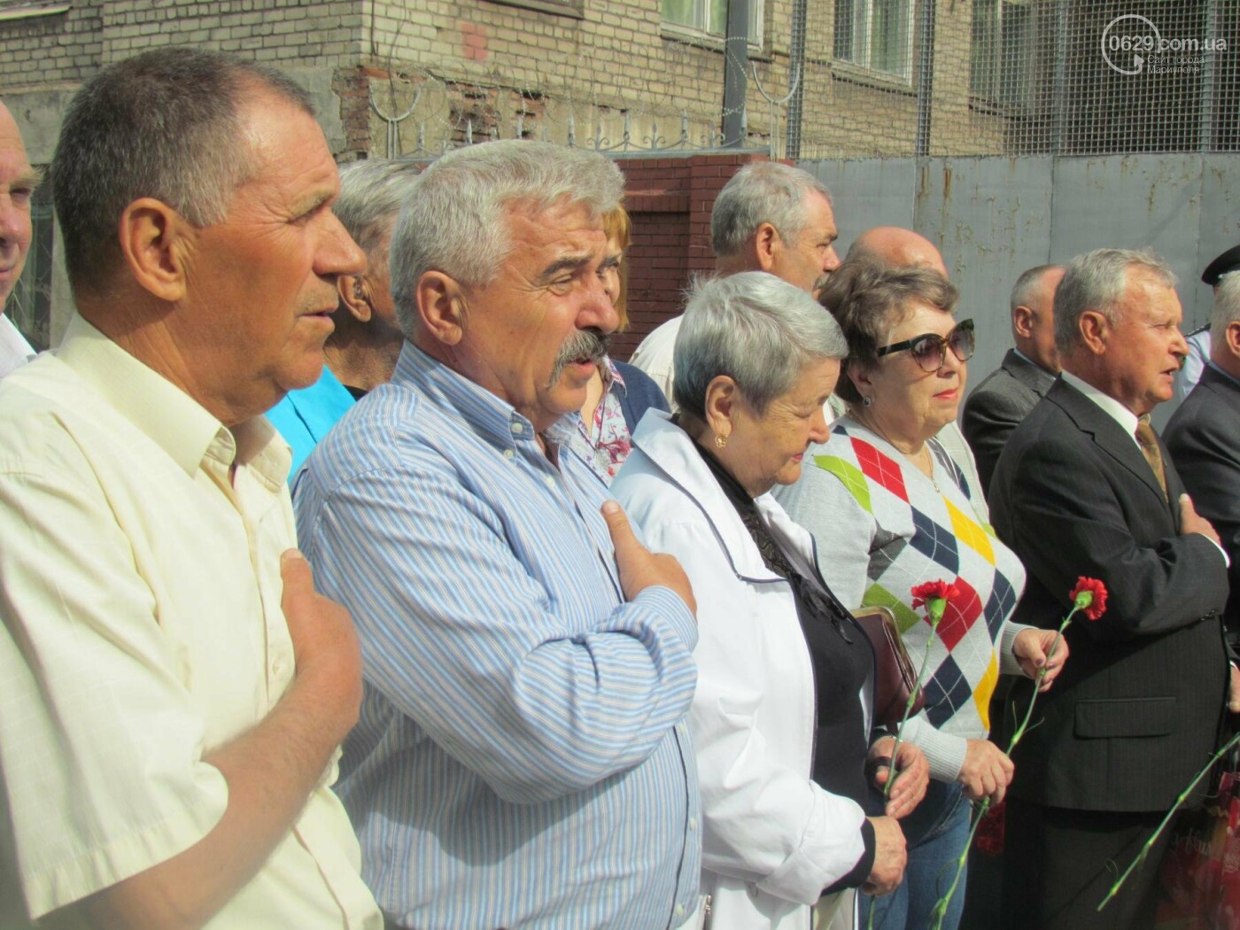 В Мариуполе почтили память патриотов, погибших 9 мая 2014..., фото-32 В Мариуполе почтили память патриотов, погибших 9 мая 2014 года (ФОТОРЕПОРТАЖ+ВИДЕО), фото-32