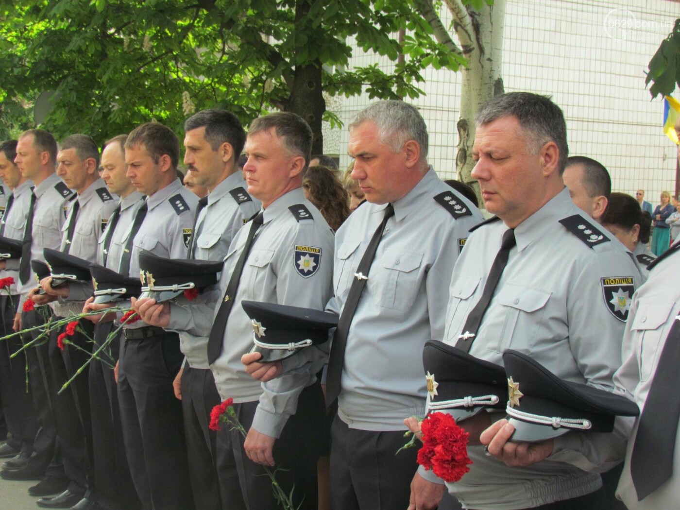 В Мариуполе почтили память патриотов, погибших 9 мая 2014..., фото-8 В Мариуполе почтили память патриотов, погибших 9 мая 2014 года (ФОТОРЕПОРТАЖ+ВИДЕО), фото-8