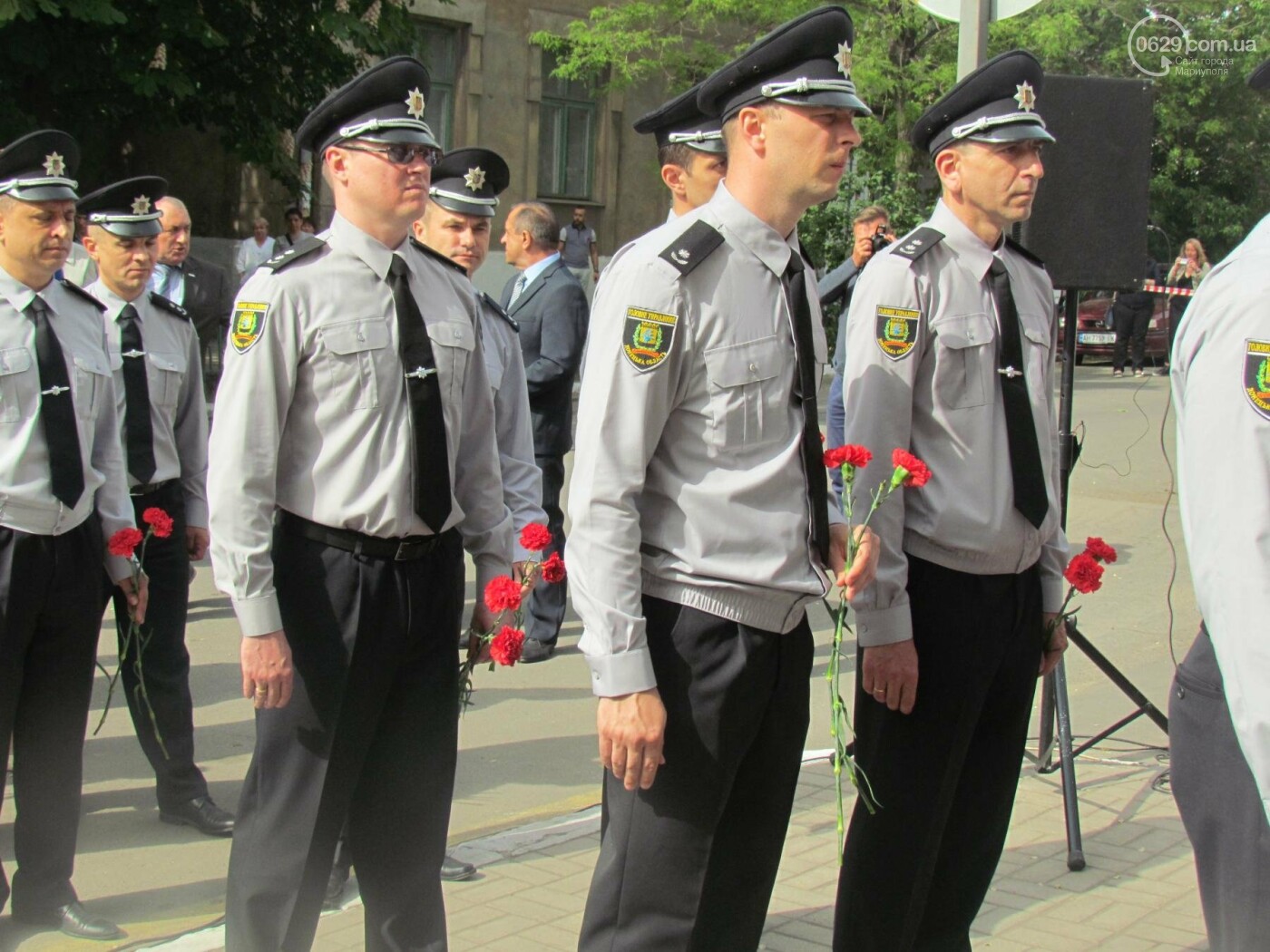 В Мариуполе почтили память патриотов, погибших 9 мая 2014..., фото-9 В Мариуполе почтили память патриотов, погибших 9 мая 2014 года (ФОТОРЕПОРТАЖ+ВИДЕО), фото-9