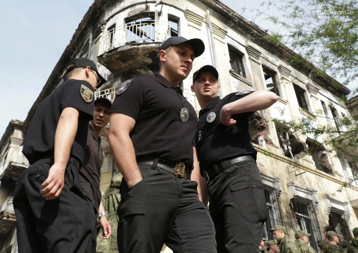 В Мариуполе почтили память патриотов, погибших 9 мая 2014..., фото-2 В Мариуполе почтили память патриотов, погибших 9 мая 2014 года (ФОТОРЕПОРТАЖ+ВИДЕО), фото-2