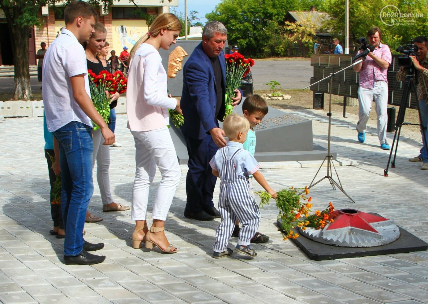 Как прошла 75-я годовщина освобождения Донбасса в регионе:..., фото-1 Как прошла 75-я годовщина освобождения Донбасса в регионе: фото, фото-1