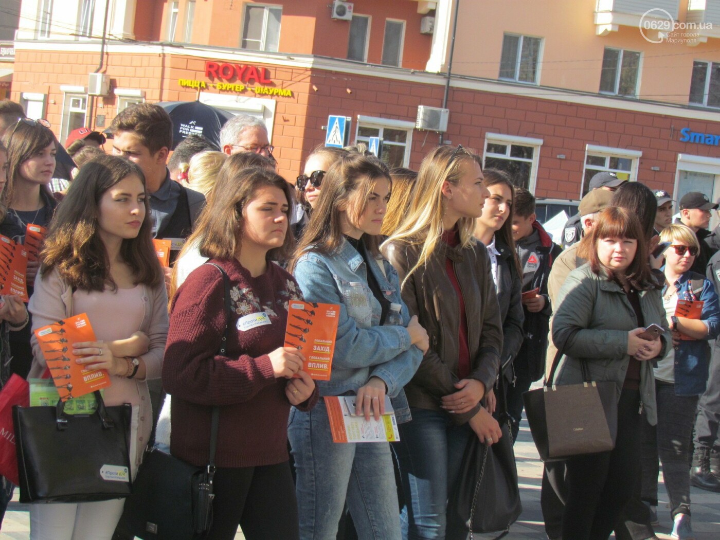 В Мариуполе устроили марш против торговли людьми - ФОТОРЕПОРТАЖ - Новини 18  жовтня 2018 р. - 0629.com.ua