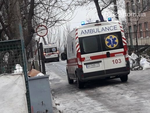 В Мариуполе тушили пожар в Академии полиции, - ФОТО, фото-1 В Мариуполе тушили пожар в Академии полиции, - ФОТО, фото-1