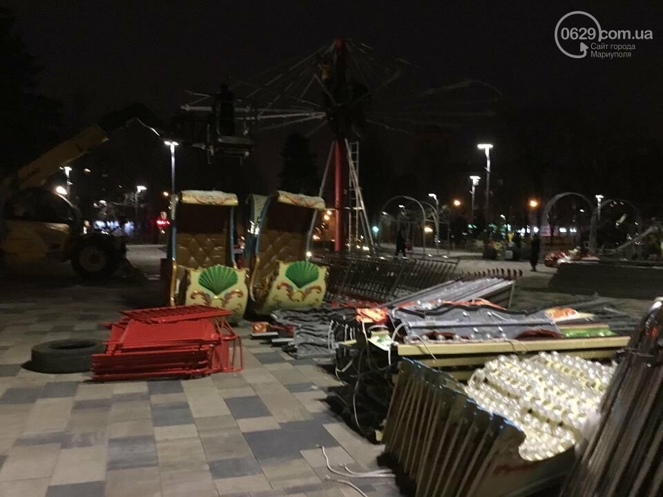 В Мариуполь из Киева привезли карусель и снег, - ФОТОРЕПОРТАЖ, фото-14 В Мариуполь из Киева привезли карусель и снег, - ФОТОРЕПОРТАЖ, фото-14