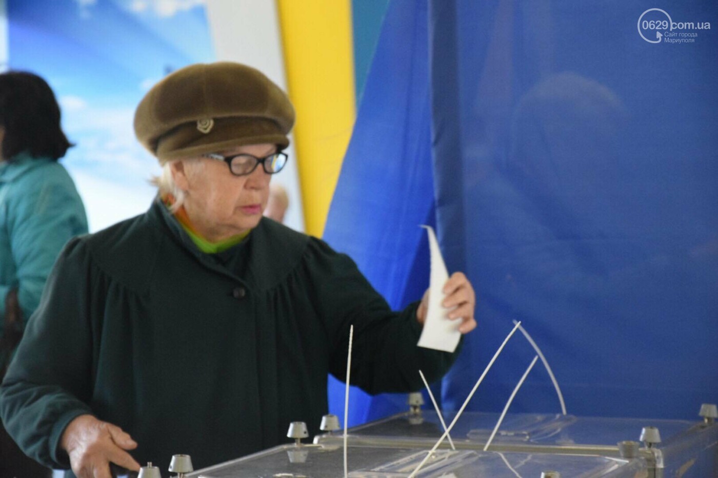 Мариуполь выбирает Президента Украины, - ФОТОРЕПОРТАЖ, фото-24 Мариуполь выбирает Президента Украины, - ФОТОРЕПОРТАЖ, фото-24