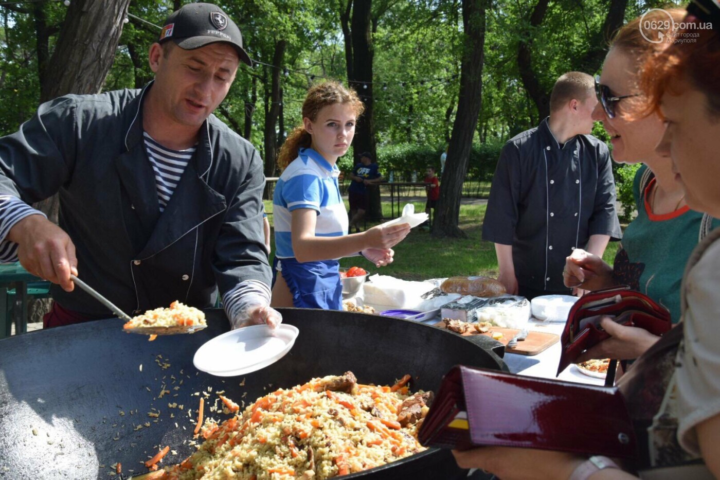 Как в Мариуполе День Европы отмечали, - ВИДЕО, фото-34 Как в Мариуполе День Европы отмечали, - ВИДЕО, фото-34