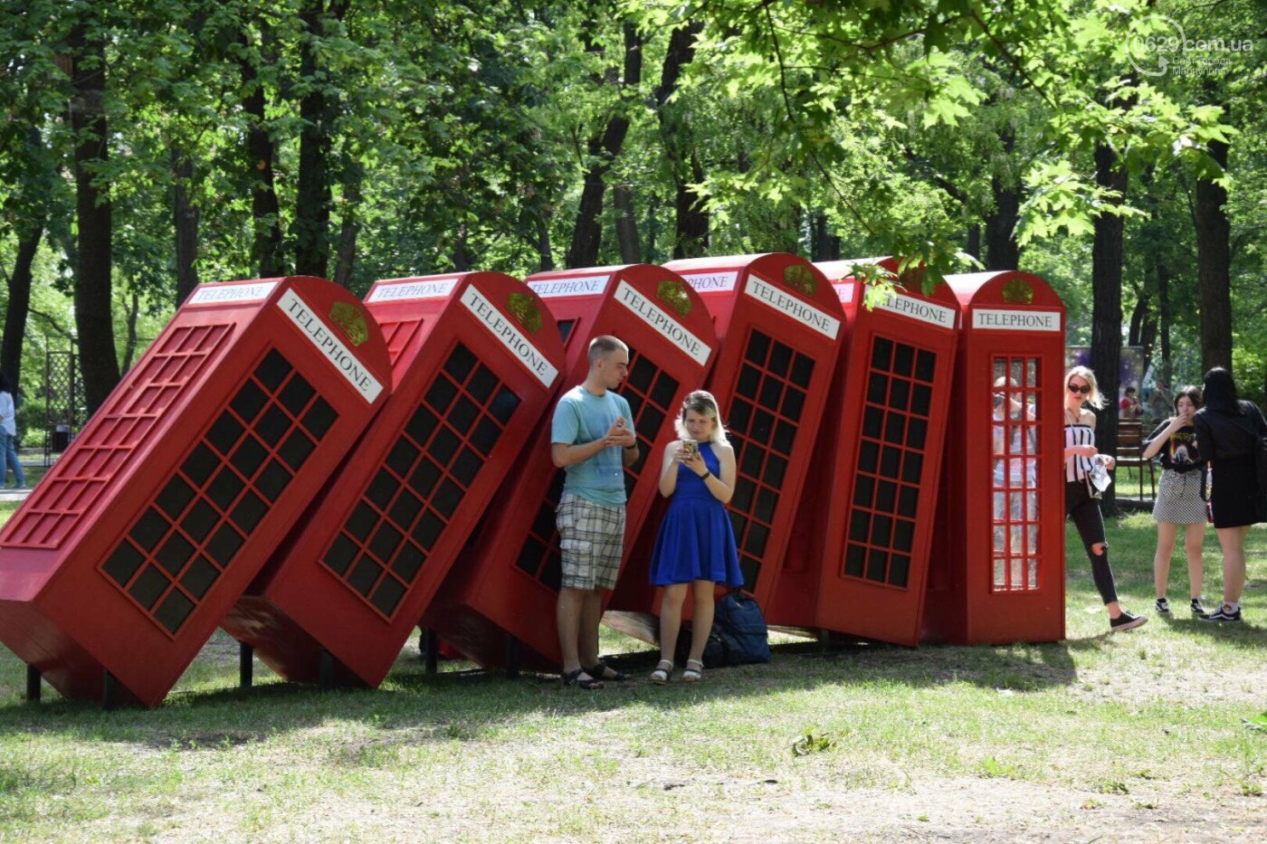 Как в Мариуполе День Европы отмечали, - ВИДЕО, фото-35 Как в Мариуполе День Европы отмечали, - ВИДЕО, фото-35