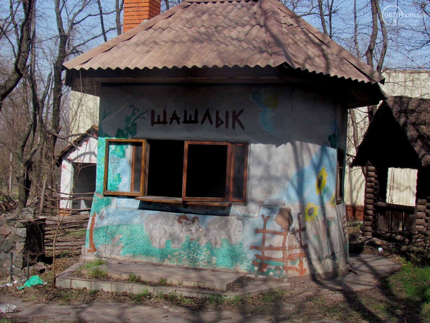 Утраченное величие. Как живет мариупольский парк Петровского, -  ФОТОРЕПОРТАЖ - Новини 27 березня 2020 р. - 0629.com.ua