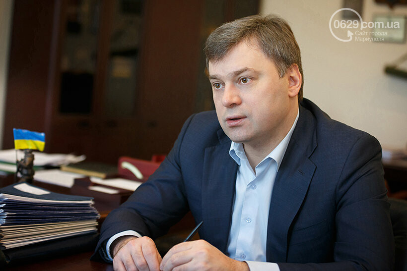 А судьи кто? Автомобили, земля и особняки: как живут в Мар..., фото-13 А судьи кто? Автомобили, земля и особняки: как живут в Мариуполе служители Фемиды, фото-13