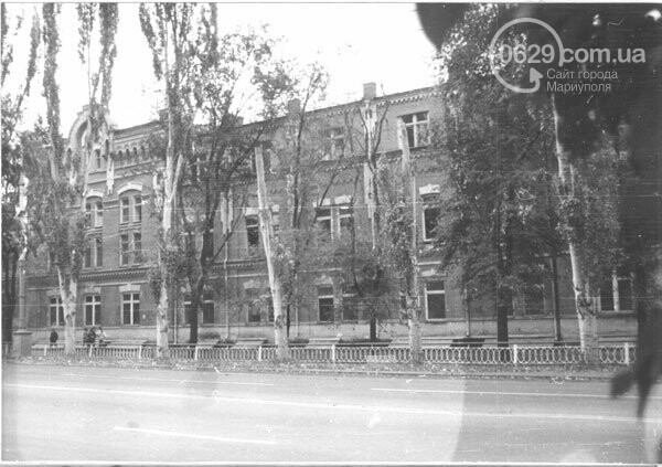 Приключения «огненной воды» в Мариуполе. Как любили, гордил..., фото-1 Приключения «огненной воды» в Мариуполе. Как любили, гордились и хоронили мариупольскую водку, - ФОТО, фото-1