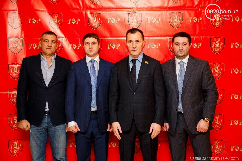От сепаратистов до националистов. Что сейчас происходит за..., фото-2 От сепаратистов до националистов. Что сейчас происходит за закрытыми дверьми известного клуба "Тор", - ФОТО, фото-2