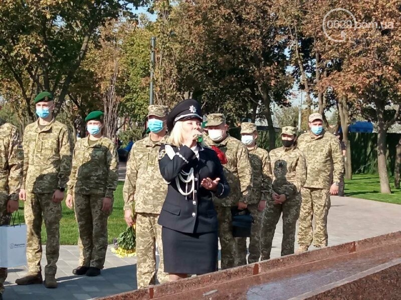 Звон Колокола Мира и награды. В Мариуполе празднуют День за..., фото-7 Звон Колокола Мира и награды. В Мариуполе празднуют День защитника Украины, - ФОТОРЕПОРТАЖ, фото-7