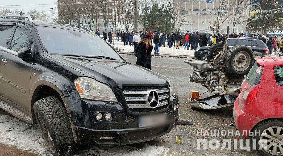 В  Мариуполе наезд на авто активиста сорвал  антитарифный митинг,- ФОТО, ВИДЕО, фото-3