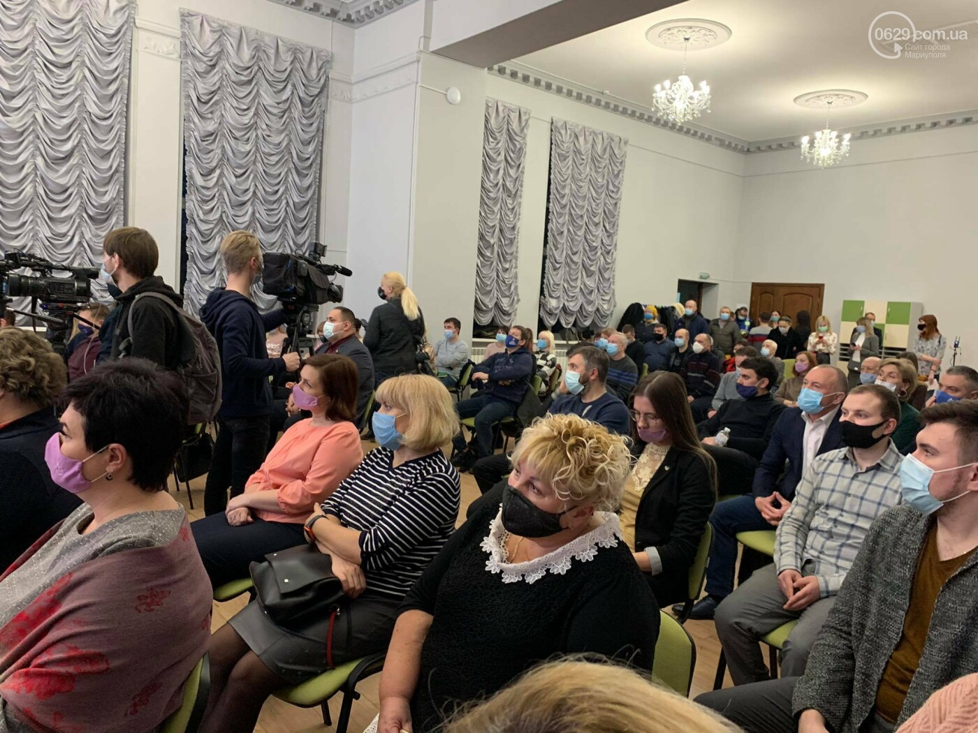Частный вуз в Городском саду.  Как Метинвест решенный вопрос вынес на рассмотрение громады, - ФОТО, ВИДЕО, фото-1