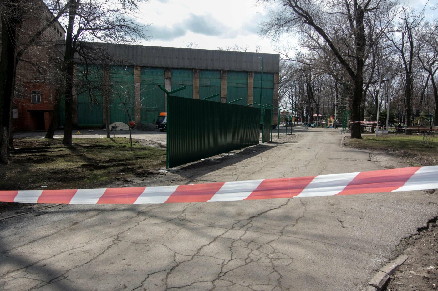 Неполитический вопрос. В Мариуполе митинговали против застройки Городского сада, - ФОТОРЕПОРТАЖ, ВИДЕО, фото-1