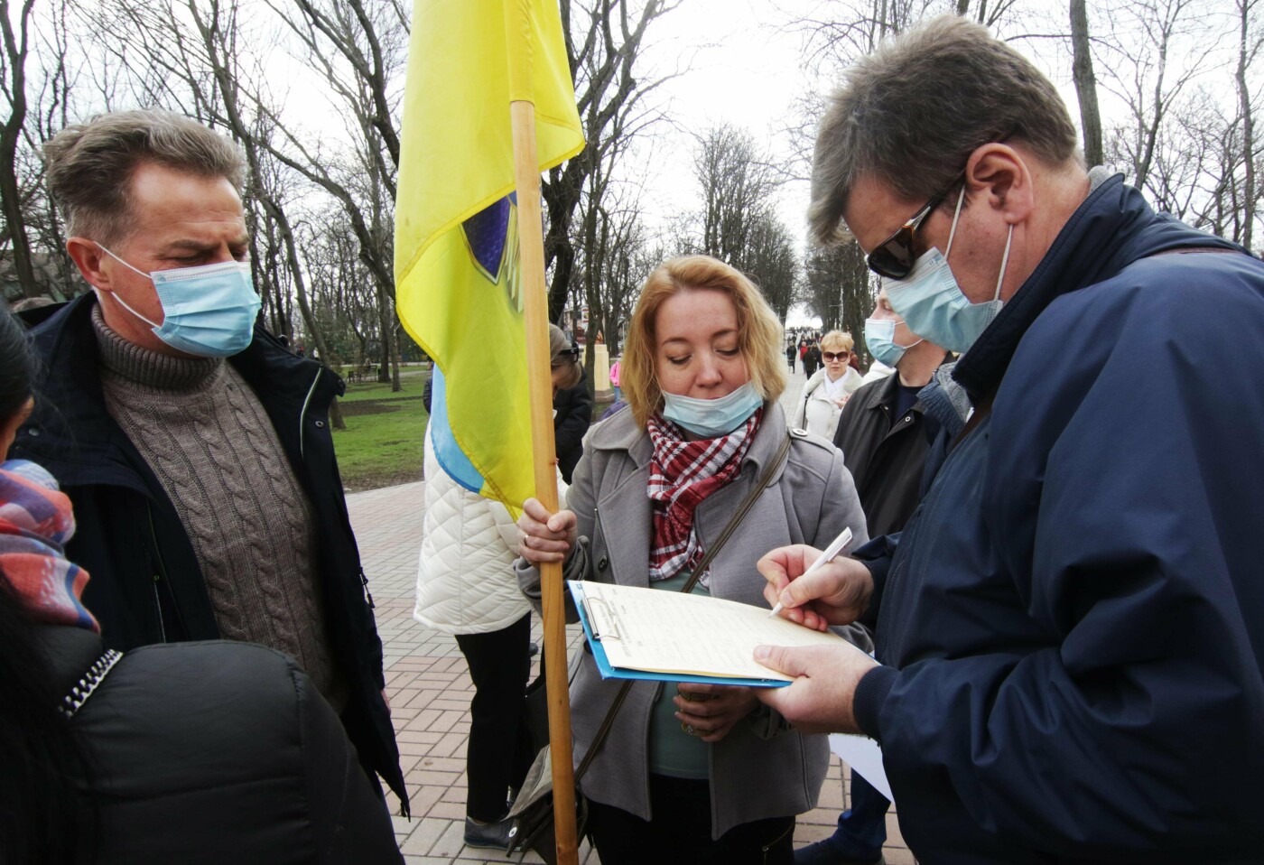 Неполитический вопрос. В Мариуполе митинговали против застройки Городского сада, - ФОТОРЕПОРТАЖ, ВИДЕО, фото-12