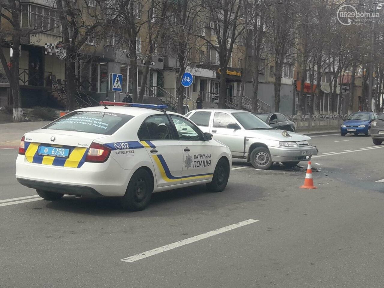 В Мариуполе автомобиль службы охраны столкнулся с "десяткой", - ФОТО, фото-4