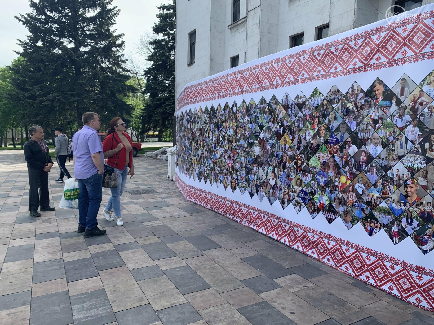 У Маріуполі презентували орнамент вишиванки з облич маріупольців, - ФОТО, ВІДЕО, фото-4