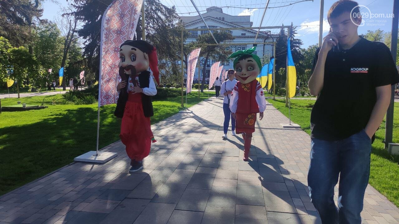 В Мариуполе скромно отметили День вышиванки, - ФОТОРЕПОРТАЖ, ВИДЕО , фото-16