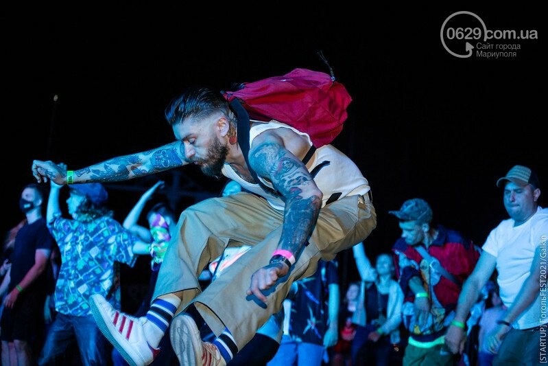 Як маріупольці відривалися на нічній програмі ГогольFest, - ФОТО, ВІДЕО, фото-5