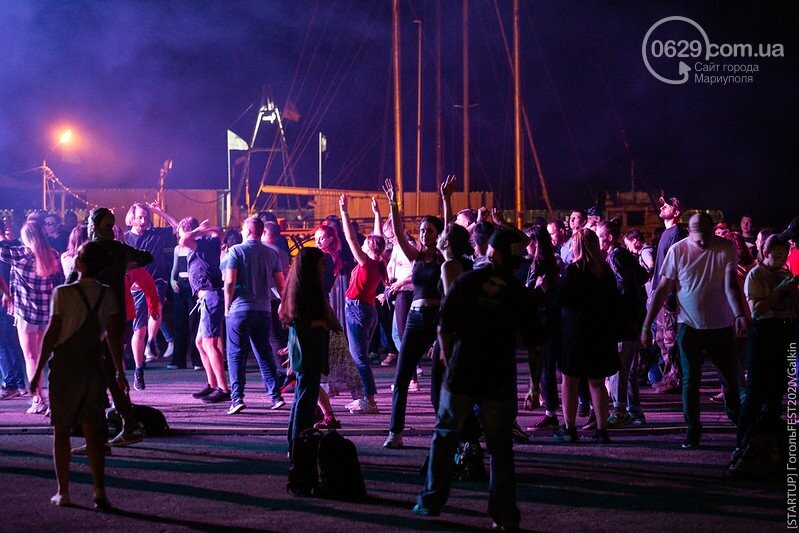 Як маріупольці відривалися на нічній програмі ГогольFest, - ФОТО, ВІДЕО, фото-11