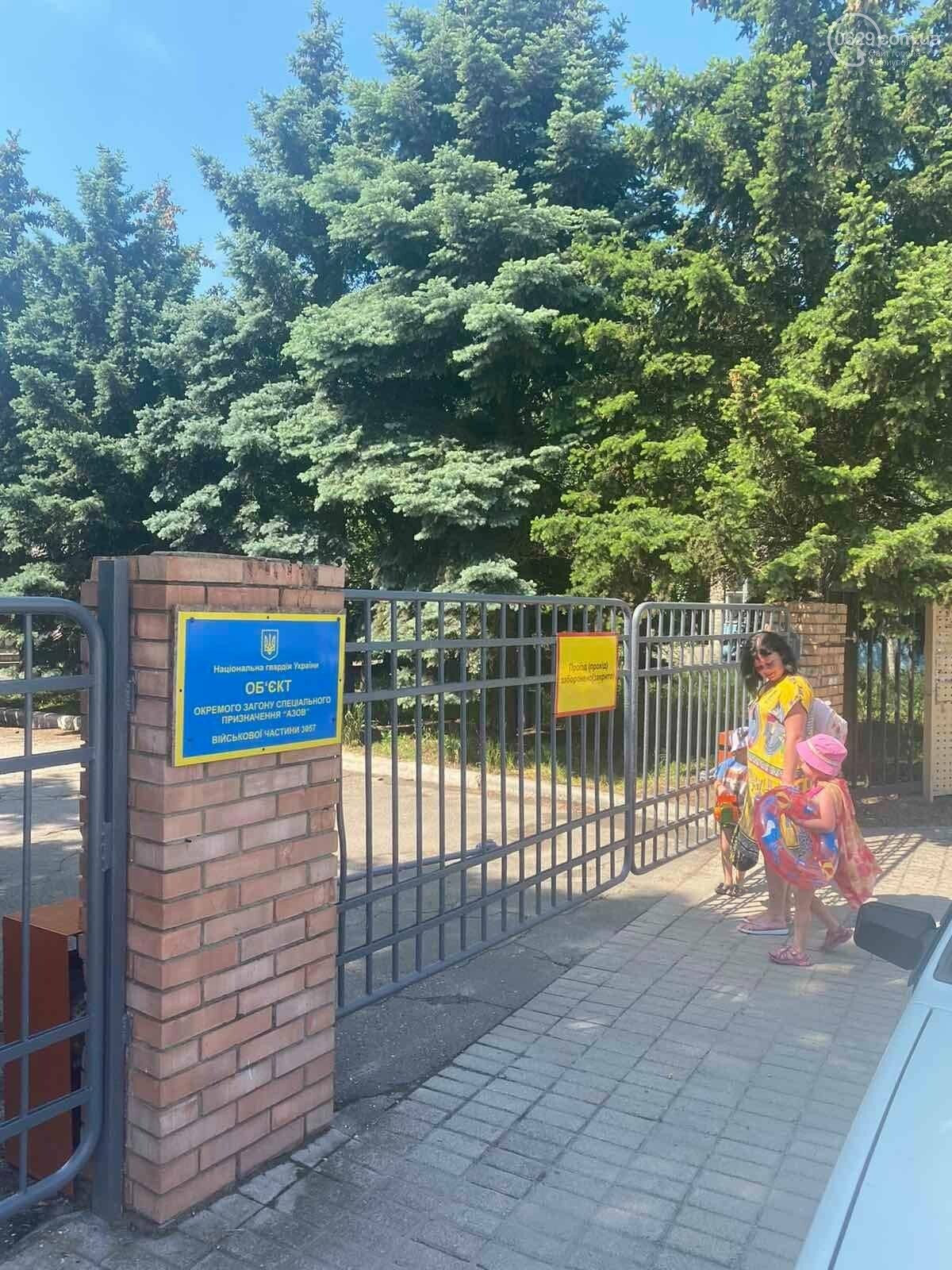 Жители Урзуфа потребовали открыть проход к морю, - ФОТО, фото-2