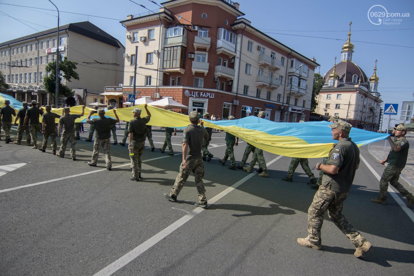 У Маріуполі розгорнули 128-метровий прапор України, - ФОТОРЕПОРТАЖ, фото-2