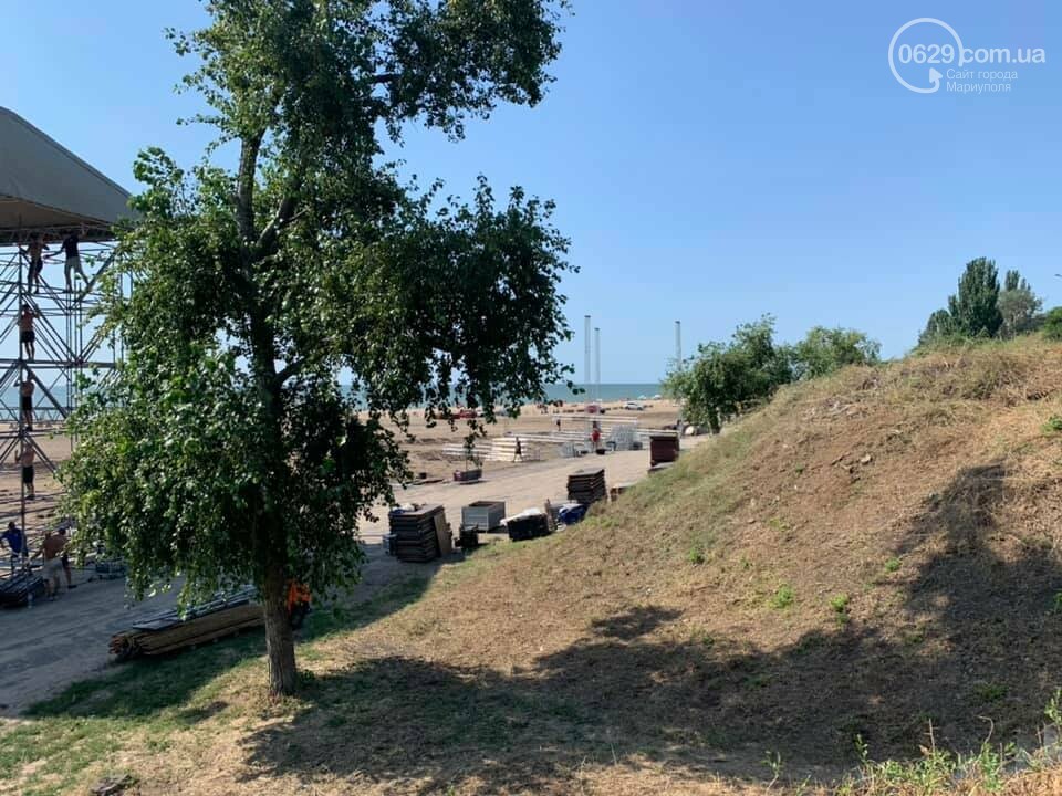 На мариупольском пляже началась подготовка к музыкальному фестивалю, - ФОТО, ВИДЕО, фото-7