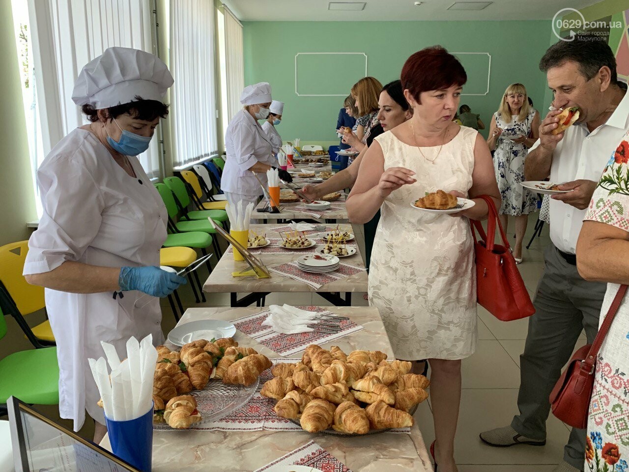 Нове меню з 1 вересня буде в 5 школах Маріуполя, - ФОТО, фото-12