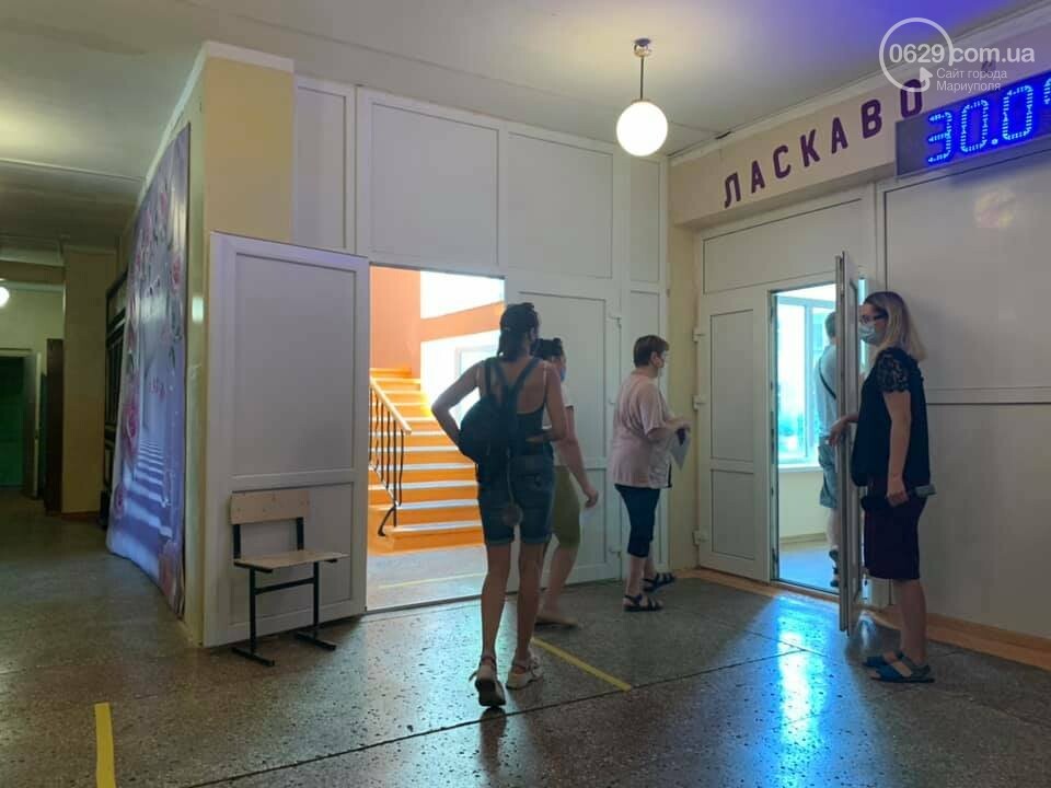 Успеть до 1 сентября. В Мариуполе начали массово вакцинировать учителей, - ФОТО, фото-1