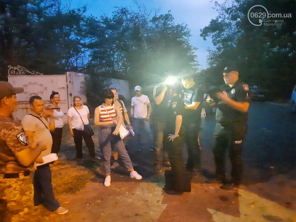 Активісти зрізали засув і відкрили ворота до моря з Примор..., фото-3 Активісти зрізали засув і відкрили ворота до моря з Приморського парку, - ФОТО, ВІДЕО, фото-3