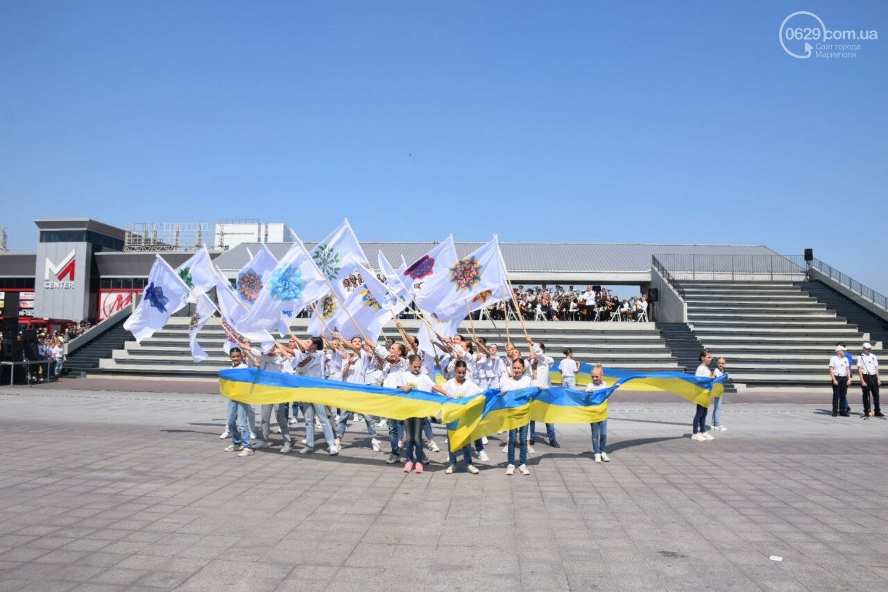 В Мариуполе провели необычный флешмоб ко Дню Независимости, - ФОТОРЕПОРТАЖ, ВИДЕО, фото-47