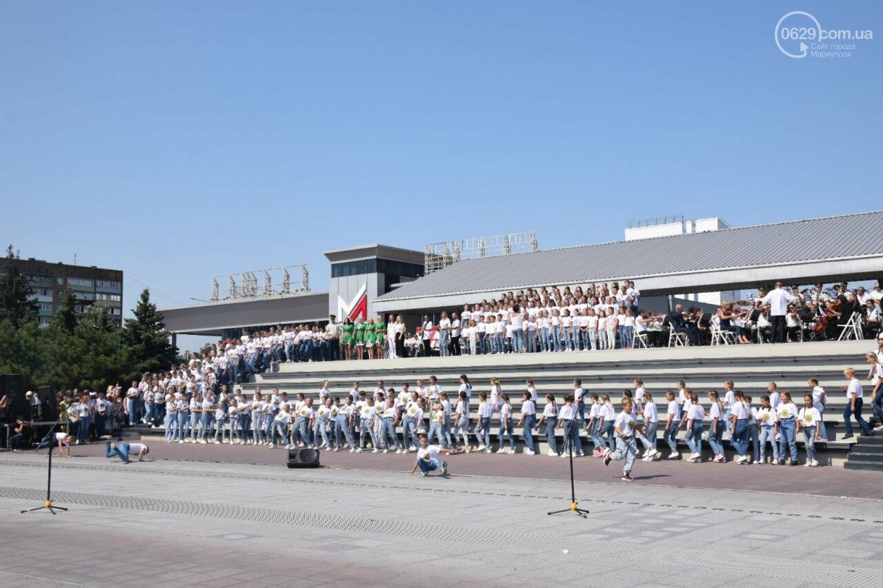В Мариуполе провели необычный флешмоб ко Дню Независимости, - ФОТОРЕПОРТАЖ, ВИДЕО, фото-28