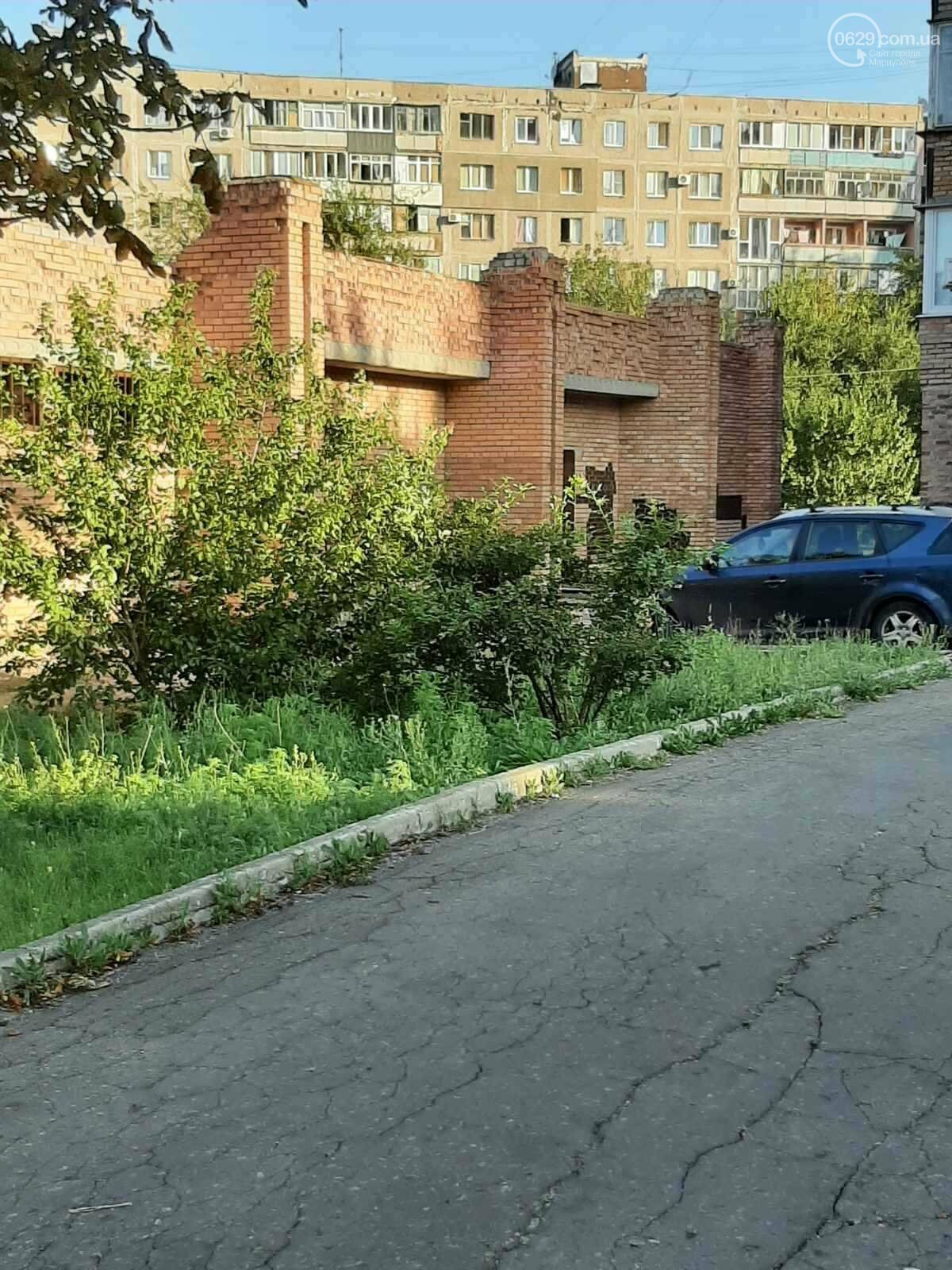 В Мариуполе на Морском бульваре обосновался 