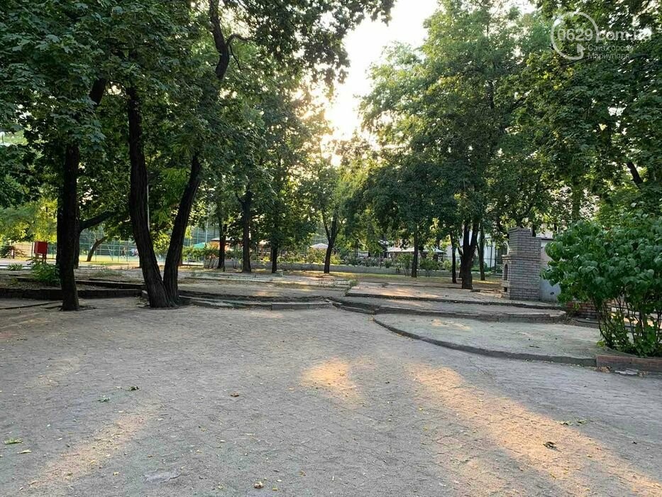 В Городском саду в Мариуполе выставили на продажу лакомый кусок земли, - ФОТО, фото-5