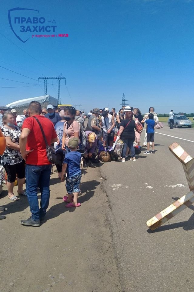 Сепаратисты отказались впускать в ОРДО местных жителей, зас..., фото-1 Сепаратисты отказались впускать в ОРДО местных жителей, застрявших на КПВВ из-за карантина, - ФОТО, фото-1
